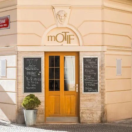 Koruna 3*