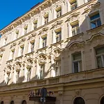 Hotel Koruna Prague