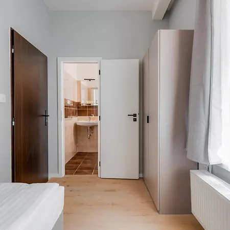 Отель Koruna 3*