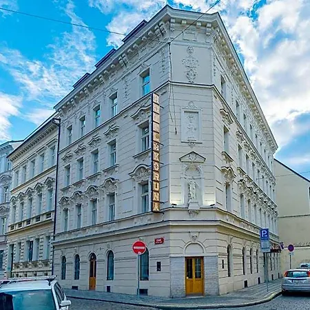 Koruna Prága